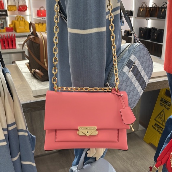 MICHAEL KORS
Cece Medium Faux Leather PKT Shoulder Satchel Crossbody Bag
NWT - Picture 3 of 16